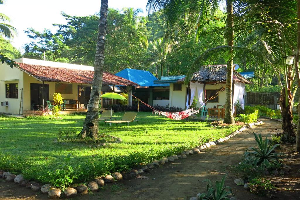 BLU MA RE GUESTHOUSE - Sugar Beach Sipalay Exterior foto